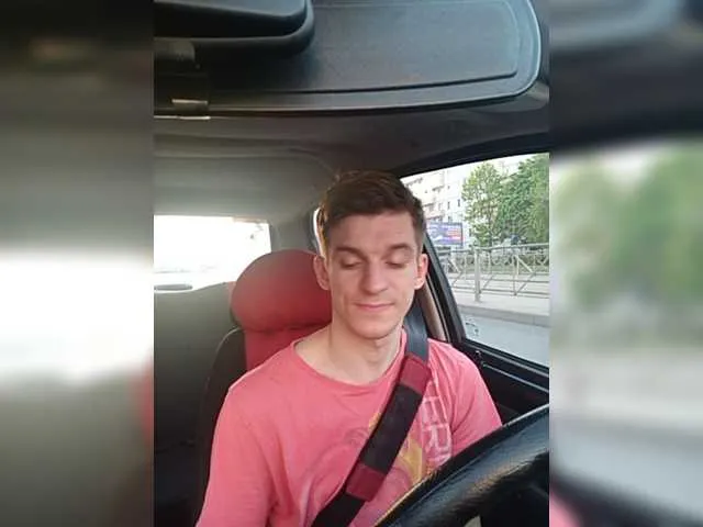 Live sex webcam photo for Mr-Stiffler #273592761