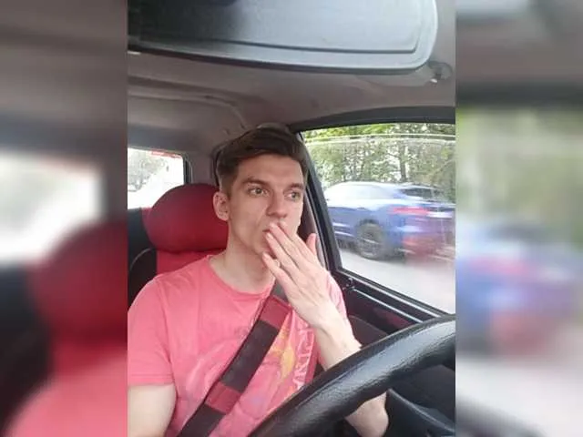 Live sex webcam photo for Mr-Stiffler #273604182