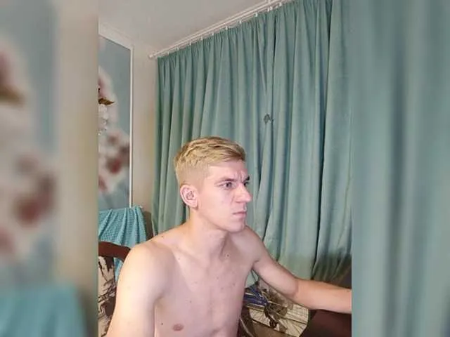 Live sex webcam photo for Mr-Stiffler #274192305