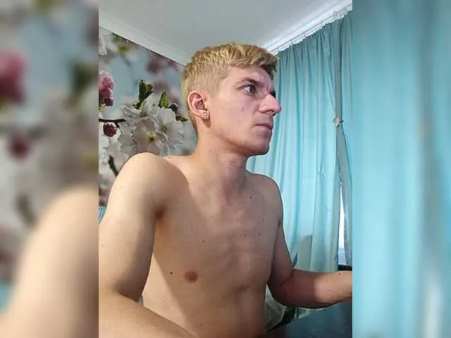 Live sex webcam photo for Mr-Stiffler #274238000