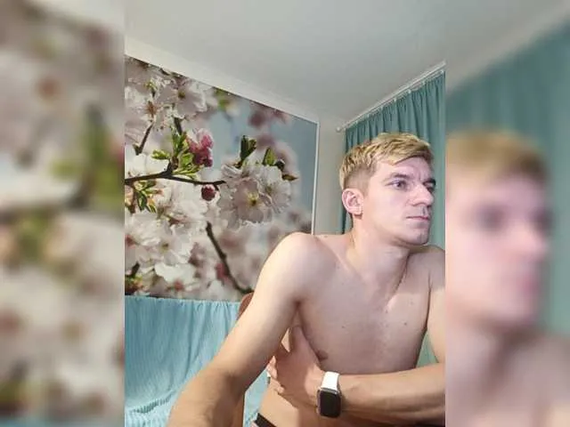 Live sex webcam photo for Mr-Stiffler #274606490