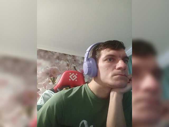 Live sex webcam photo for Mr-Stiffler #290654054
