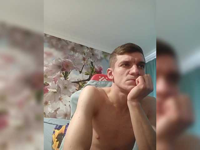 Live sex webcam photo for Mr-Stiffler #290786378