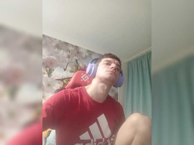 Live sex webcam photo for Mr-Stiffler #290994064