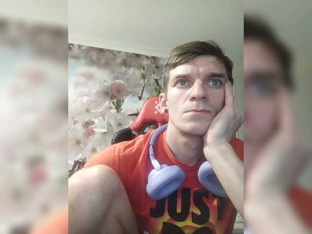 Live sex webcam photo for Mr-Stiffler #291047805