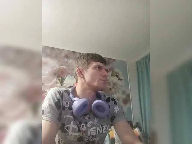 Live sex webcam photo for Mr-Stiffler #292161847