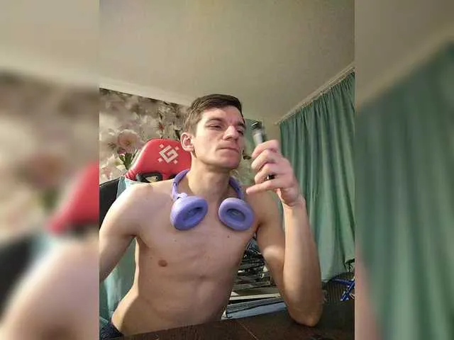 Live sex webcam photo for Mr-Stiffler #293823590