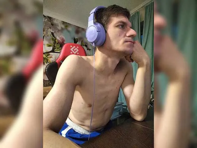 Live sex webcam photo for Mr-Stiffler #293912275