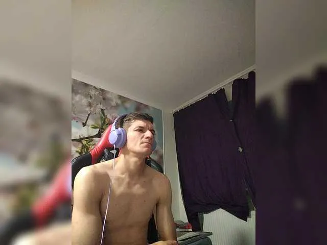 Live sex webcam photo for Mr-Stiffler #294048791