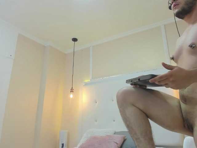 Live sex webcam photo for Mr-TransBoy #276076397