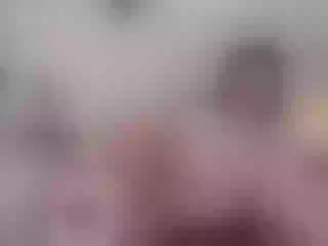 Live sex webcam photo for MrJhosonn-Penny #277330255