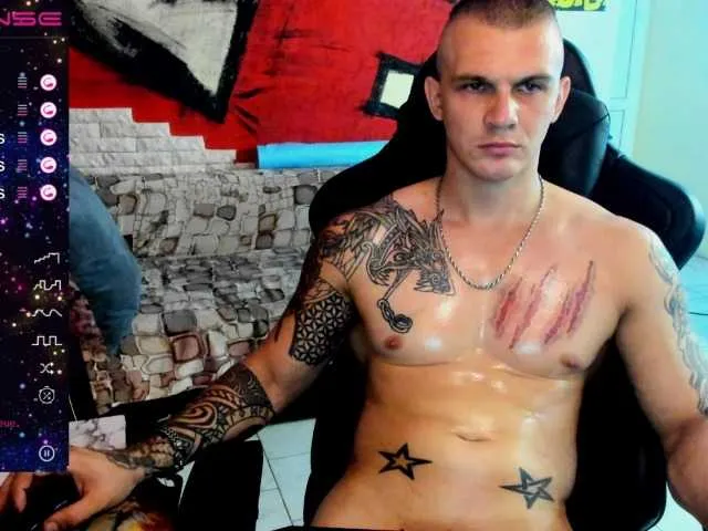 Live sex webcam photo for MrKray1 #275494854