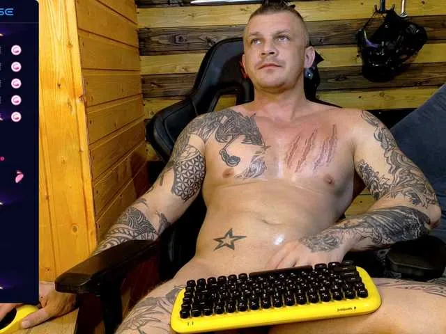 Live sex webcam photo for MrKray1 #292068970