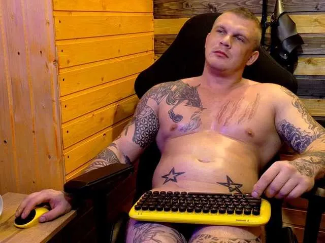 Live sex webcam photo for MrKray1 #292374962