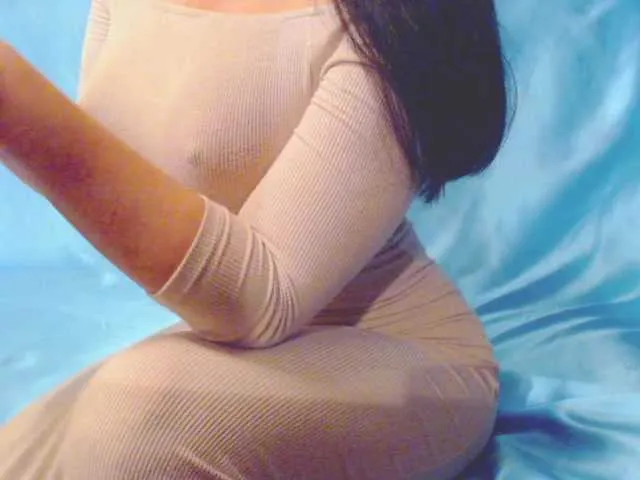 Live sex webcam photo for Ms-Mia #292706233