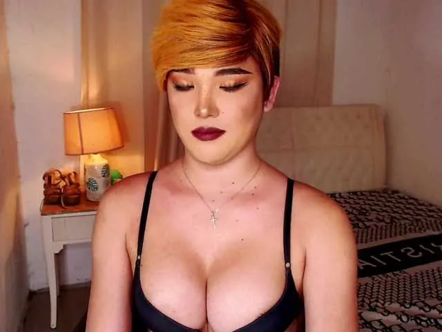 Live sex webcam photo for MsFamousCock #273661962