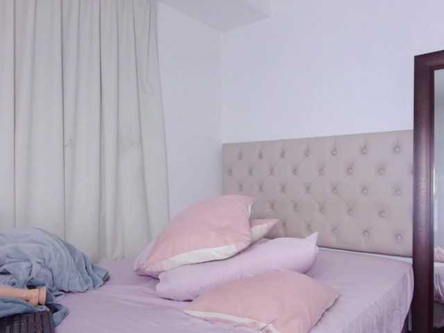 Live sex webcam photo for MsFreya #276259191