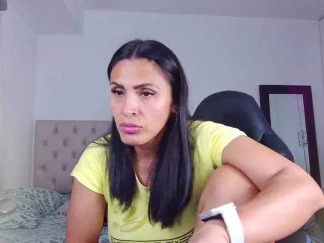 Live sex webcam photo for MsFreya #291999797