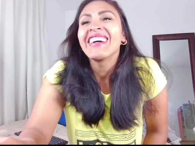 Live sex webcam photo for MsFreya #292351263