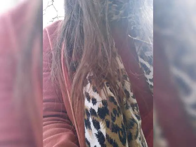 Live sex webcam photo for MsHsFuck #273231151