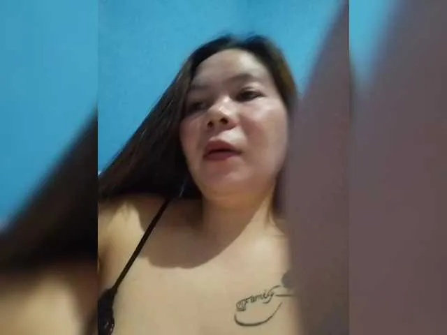 Live sex webcam photo for MsLovely1992 #291756805
