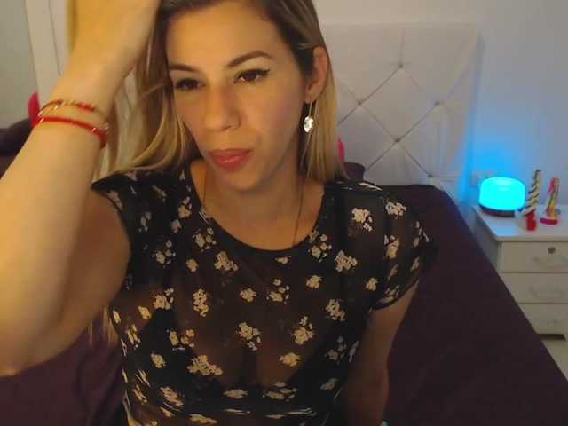 Live sex webcam photo for MsSofia #273352287