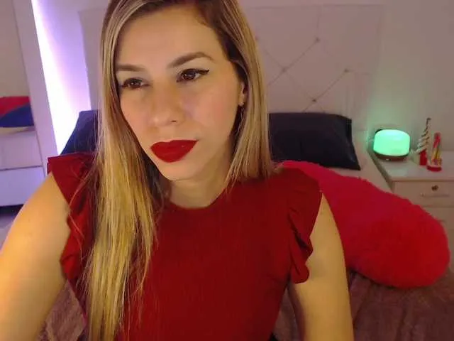 Live sex webcam photo for MsSofia #273455525