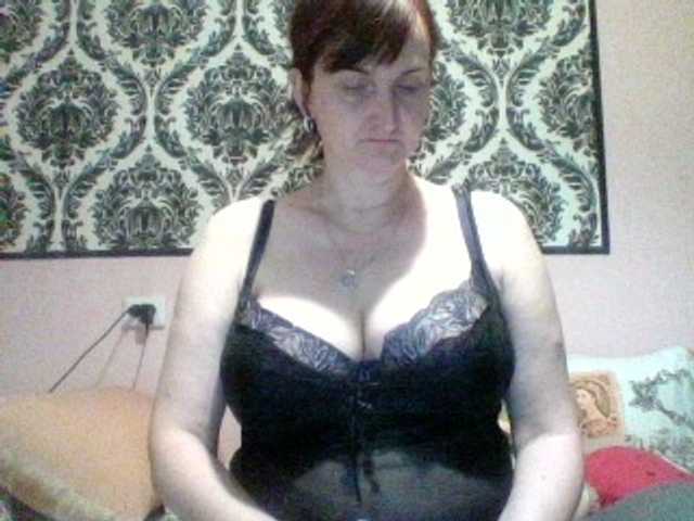 Live sex webcam photo for MssAngela #288008875