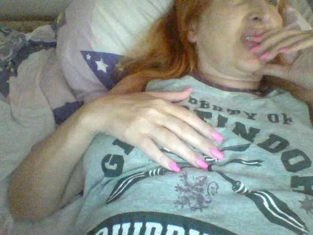 Live sex webcam photo for MssAngela #291466438