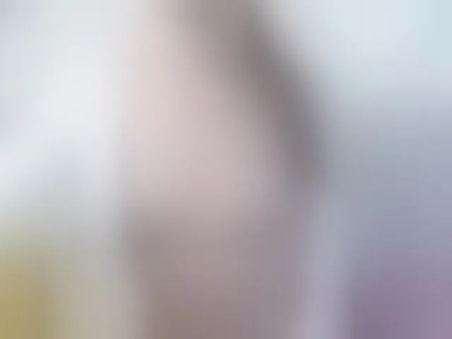 Live sex webcam photo for MuaMuaMary11 #272719617