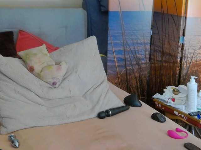 Live sex webcam photo for MucMilf59 #272206591