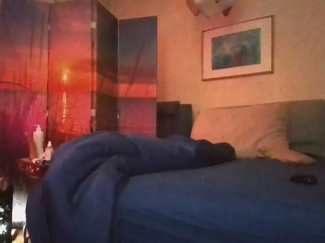 Live sex webcam photo for MucMilf59 #272210480