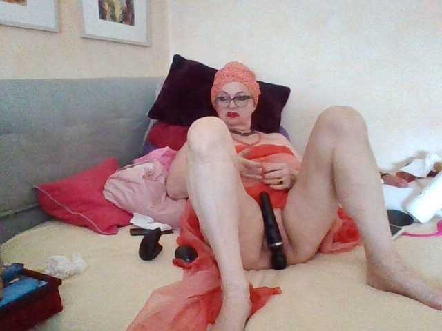 Live sex webcam photo for MucMilf59 #273774549