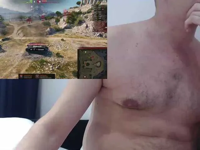 Live sex webcam photo for Mudryy-yevrey #275576309