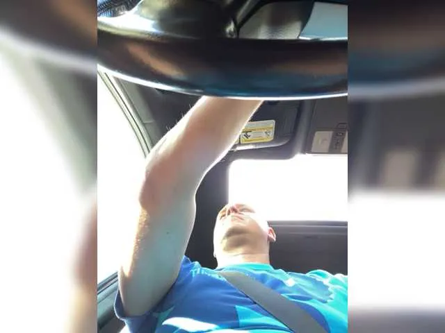 Live sex webcam photo for Mudryy-yevrey #275981255