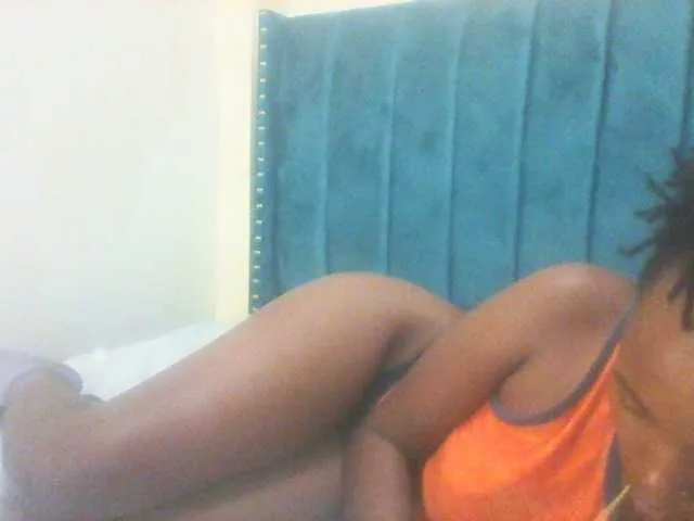 Live sex webcam photo for Muffin-Hips #277934129