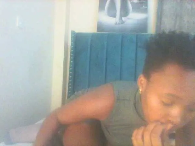 Live sex webcam photo for Muffin-Hips #277962992