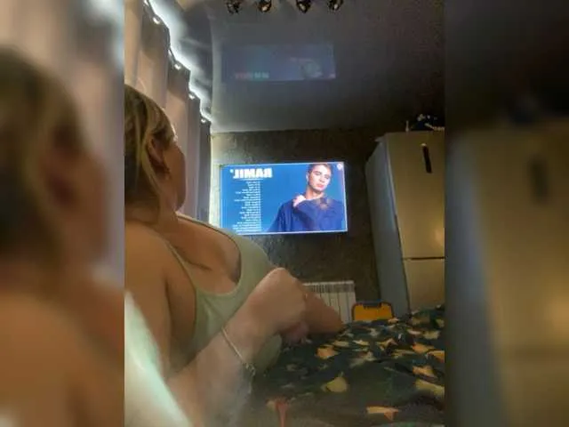 Live sex webcam photo for Mulaaaa30 #276508220