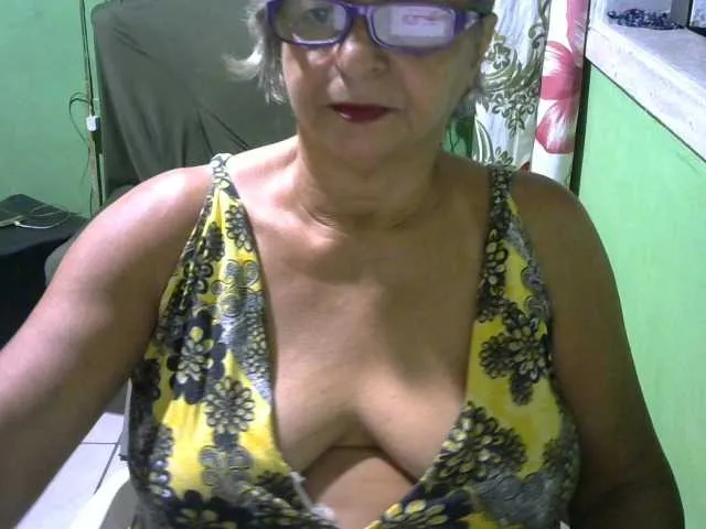 Live sex webcam photo for MulherBRRJ #272392568