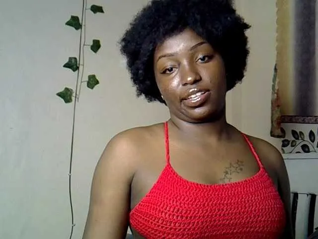 Live sex webcam photo for Mullaqueen #290487395