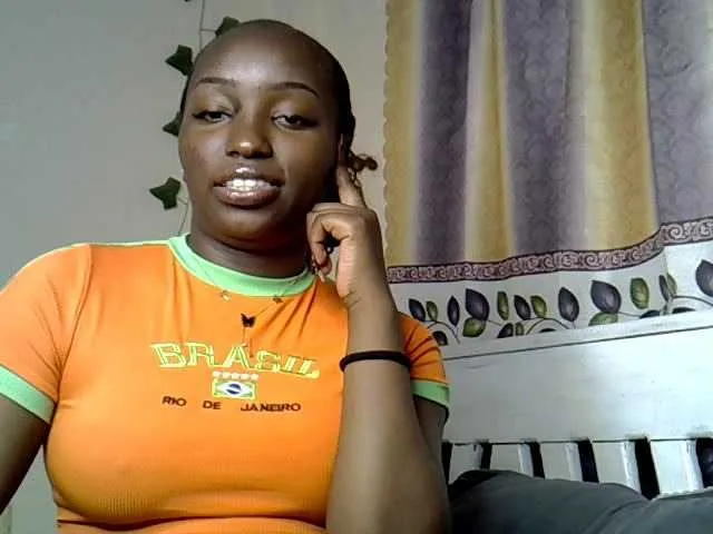 Live sex webcam photo for Mullaqueen #290605549