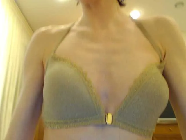 Live sex webcam photo for Mullty #272817241