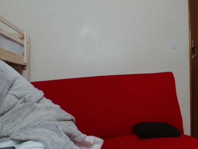 Live sex webcam photo for Munchie963 #273607910