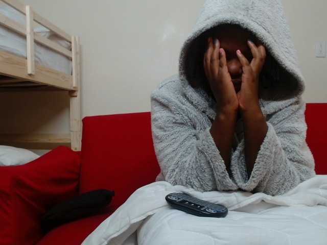 Live sex webcam photo for Munchie963 #273631217