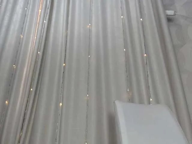 Live sex webcam photo for MuraSang #273149827