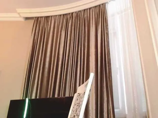 Live sex webcam photo for MuraSang #273763738