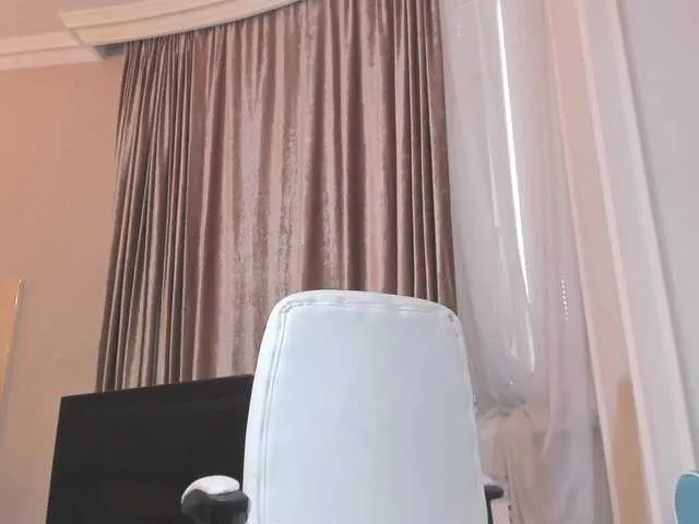 Live sex webcam photo for MuraSang #274636208