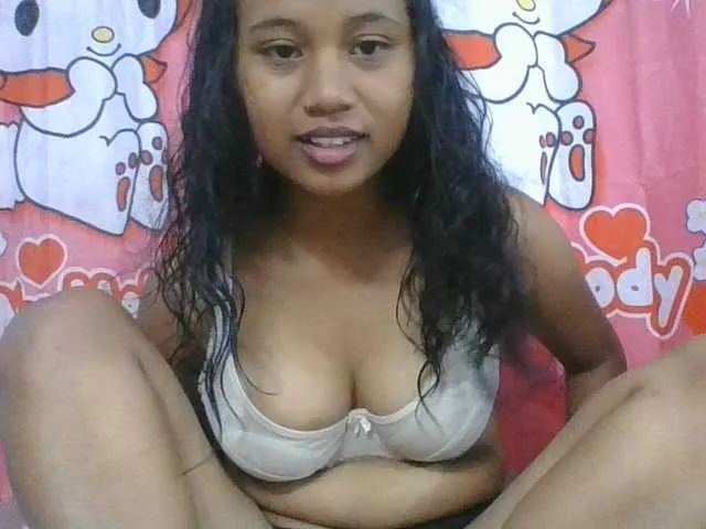 Live sex webcam photo for Murellah1a #293865658