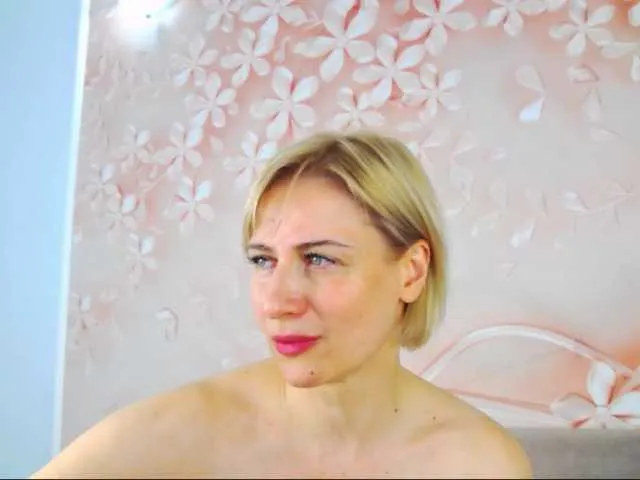 Live sex webcam photo for Murenza #272467075