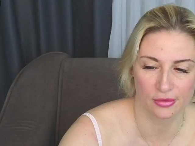 Live sex webcam photo for Murenza #278167027